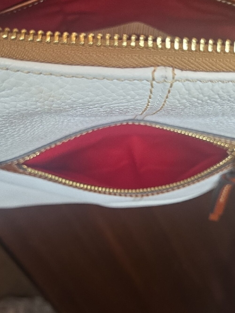 Sale! NWOT Dooney & Bourke White Pebble Leather Shoulder Bag with Brown strap. - Picture 11 of 13